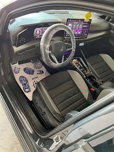 Volkswagen Golf, poste de conduite
